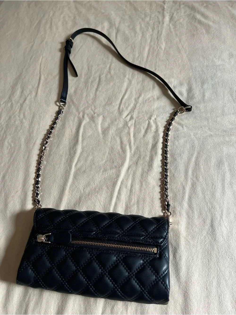 Guess quilted crossbody
